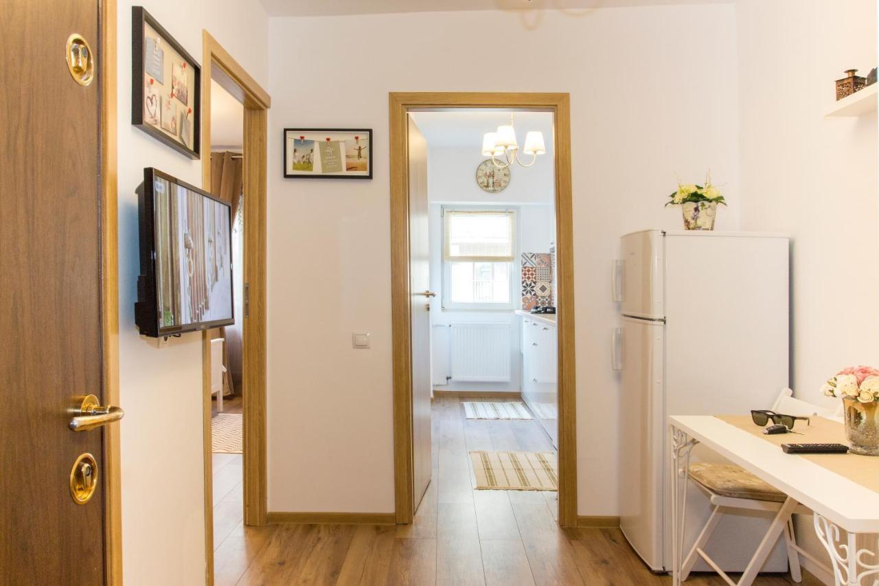 Apartment Motru 75 By Mrg